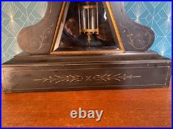 Pendule XIXème, époque Napoléon III, mouvement mercure, en marbre noir