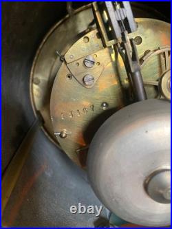 Pendule XIXème, époque Napoléon III, mouvement mercure, en marbre noir