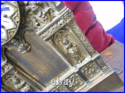 Pendule à la cathédale, L. Philippe, fonctionne 6 jours, H 37-42, socle bois, mt à fil