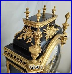 Pendule à poser Cartel en bois et bronze de style Louis XIV