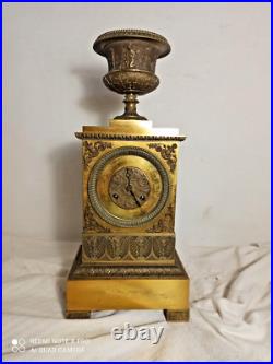 Pendule borne bronze dore style empire a restaurer ressorts ok