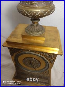 Pendule borne bronze dore style empire a restaurer ressorts ok