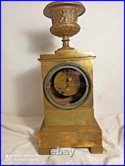 Pendule borne bronze dore style empire a restaurer ressorts ok
