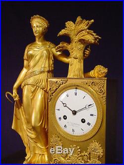 Pendule bronze doré Empire Restauration Céres french clock uhr 1810-1820