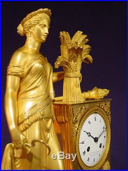 Pendule bronze doré Empire Restauration Céres french clock uhr 1810-1820
