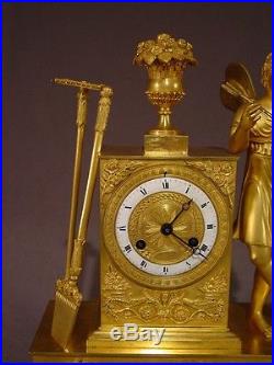 Pendule bronze doré Empire Restauration Cupidon Eros French Clock Uhr XIXéme