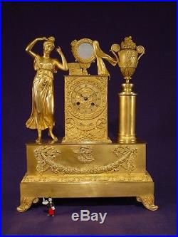 Pendule bronze doré Empire Restauration French clock Uhr XIXéme
