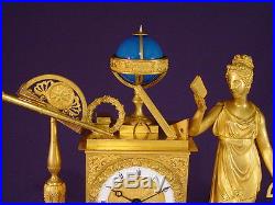 Pendule bronze doré Empire Restauration H 48cm Uranie french clock uhr 1810-1820