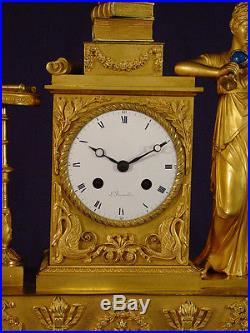 Pendule bronze doré Empire Restauration Uranie french clock uhr horloge XIXéme