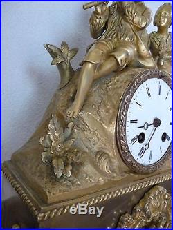 Pendule bronze doré musicien, vergoldet bronze Kaminuhr, gold bronze clock reloj