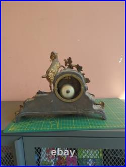 Pendule bronze doré XIXe avec chèvre mouvement à réviser style Napoléon III
