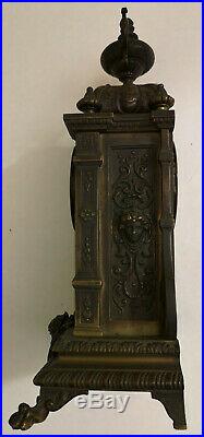 Pendule bronze époque XIXe Très bon état de fonctionnement poids 9,2 kgs H 48 cm