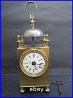 Pendule clock Capucine bronze doré 1820 Bon état de fonctionnement + clé Pendule clock Capucine bronze doré 1820 Bon état de fonctionnement + clé