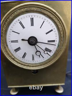 Pendule clock Capucine bronze doré 1820 Bon état de fonctionnement + clé Pendule clock Capucine bronze doré 1820 Bon état de fonctionnement + clé