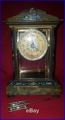 Pendule clock horloge en marbre onix et bronze émaux cloisonnés