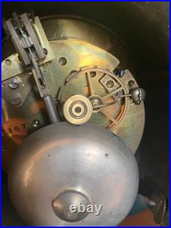 Pendule de Notaire Marbre Noir Napoléon III Balancier Mercure 42x40 cm