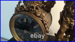 Pendule de cheminée, 1900, marbre et bronze, en bon état et qui fonctionne