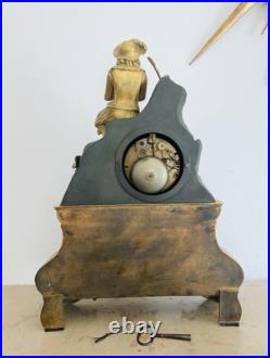 Pendule en bronze doré époque XIXe par Baullier & fils à PARIS (balancier à fil) Pendule en bronze doré époque XIXe par Baullier & fils à PARIS (balancier à fil)