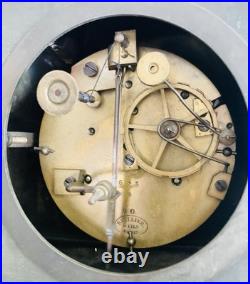 Pendule en bronze doré époque XIXe par Baullier & fils à PARIS (balancier à fil) Pendule en bronze doré époque XIXe par Baullier & fils à PARIS (balancier à fil)