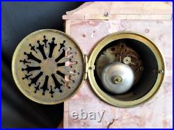 Pendule en marbre rose, forme temple & putti astronome bronze doré/patiné / XIXe