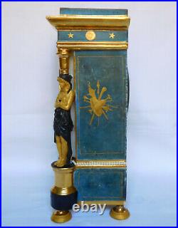 Pendule en porcelaine d'époque Consulat attribuée à Dagoty XIXe siècle 1800-1805