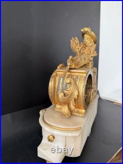 Pendule époque Napoleon III. Dorure. France Empire Pendule époque Napoleon III. Dorure. France Empire