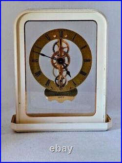 Pendule horloge JUNGHANS Haller Translucide Ere spatiale Germany 1970 h. 15cm