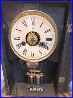 Pendule/horloge Junghans Germany fin XIX ème siècle Pendule/horloge Junghans Germany fin XIX ème siècle