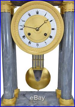 Pendule marbre. Kaminuhr Empire clock bronze horloge antique cartel uhren