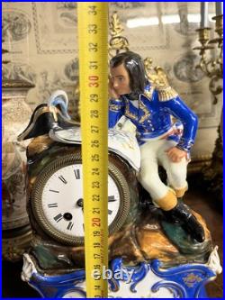 Pendule porcelaine style Jacob Petit Représentant Napoléon