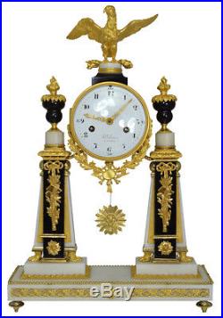 Pendule portique Louis XVI. Kaminuhr Empire clock bronze horloge antique