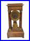 Pendule-portique-de-style-Charles-X-en-vois-marquete-XX-siecle-01-bpij
