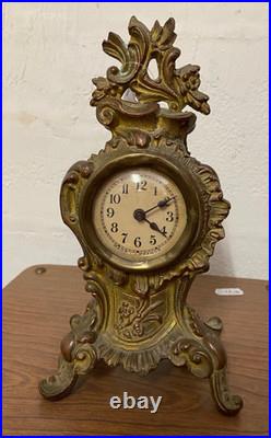 Petite Pendule Style Louis XVI Rocaille En Bronze Dore Début Xxème A Restaurer Petite Pendule Style Louis XVI Rocaille En Bronze Dore Début Xxème A Restaurer