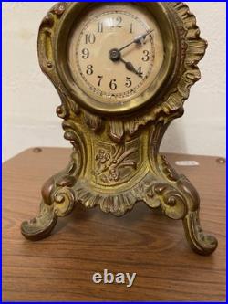 Petite Pendule Style Louis XVI Rocaille En Bronze Dore Début Xxème A Restaurer Petite Pendule Style Louis XVI Rocaille En Bronze Dore Début Xxème A Restaurer