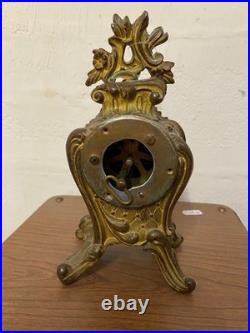 Petite Pendule Style Louis XVI Rocaille En Bronze Dore Début Xxème A Restaurer Petite Pendule Style Louis XVI Rocaille En Bronze Dore Début Xxème A Restaurer