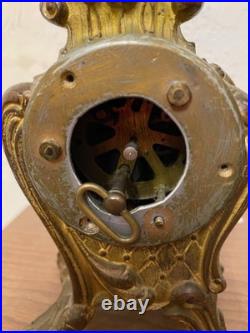 Petite Pendule Style Louis XVI Rocaille En Bronze Dore Début Xxème A Restaurer Petite Pendule Style Louis XVI Rocaille En Bronze Dore Début Xxème A Restaurer