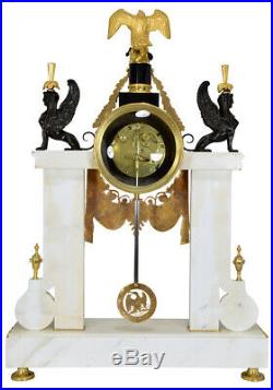 Portique Consulat. Kaminuhr Empire clock bronze horloge antique cartel pendule