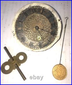 RARE Mini mouvement à fil, balancier, cadran argenté, clef, 75,5mm, vidéo RARE Mini mouvement à fil, balancier, cadran argenté, clef, 75,5mm, vidéo