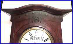 RARE pendule murale, mouvement fer fonctionnel RARE pendule murale, mouvement fer fonctionnel