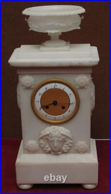 Rare ancienne magnifique pendule portique XVIII EME mouvement a fil fonctionne