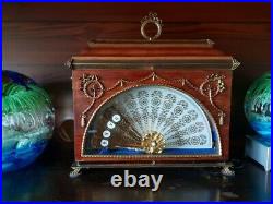 Rare-horloge-pendule-cartel-mystérieuse-Fabergé (500 ex fabriqués)