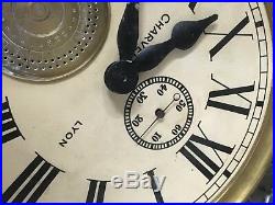 Rare horloge pendule maîtresse Charvet Lyon no bulle clock brillié industrielle