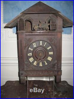 Rarissime grand coucou- torpédo /extremely rare cuckoo- Torpédo clock