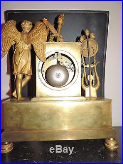 Splendide Et Fine Pendule Ep. Empire Bronze Dore Ormoulu 1800