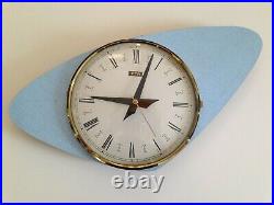 Superbe Horloge pendule formica FFR Bleue triangulaire Vintage An 50's 60's