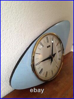 Superbe Horloge pendule formica FFR Bleue triangulaire Vintage An 50's 60's