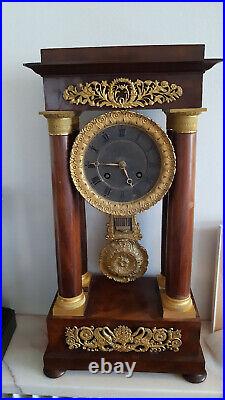 Superbe Pendule Horloge A Colonnes Portique Empire