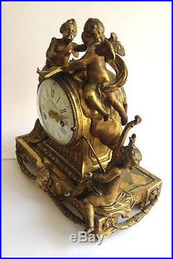 Superbe Pendule en bronze Jean Jacques Fieffé Paris, Louis XV, Musique Anges