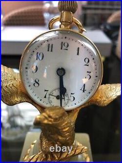 Superbe Pendule horloge de table aigle en bronze doré et boule