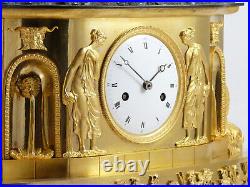 Très beau modèle de pendule fin XVIIIe empire clock uhr reloj ormolu bronze